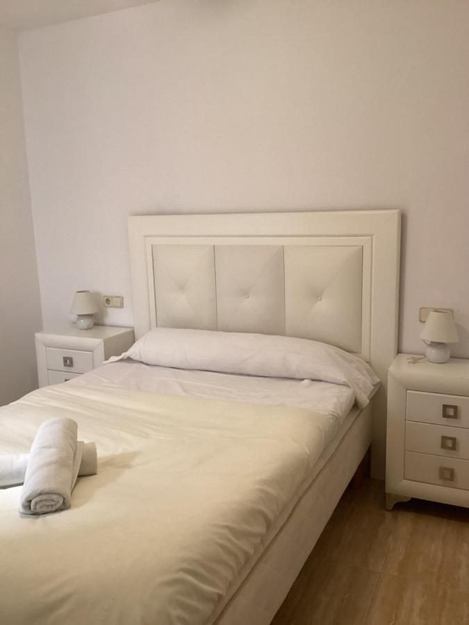 Appartamento Fuengirola Holidays Sun & Beach Esterno foto